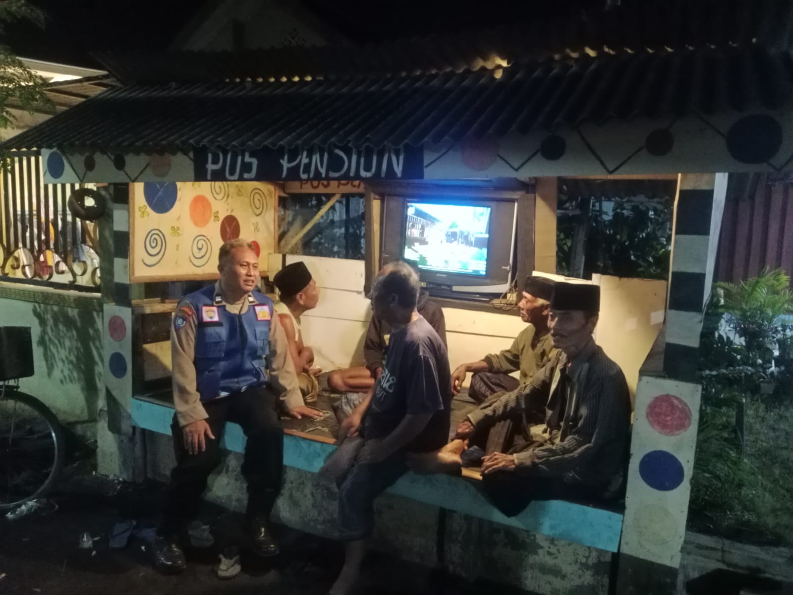 Sambang Warga Kamling Desa Sumberjati, Polsek Tempeh Perkuat Kesadaran Bersama Menjaga Keamanan Lingkungan