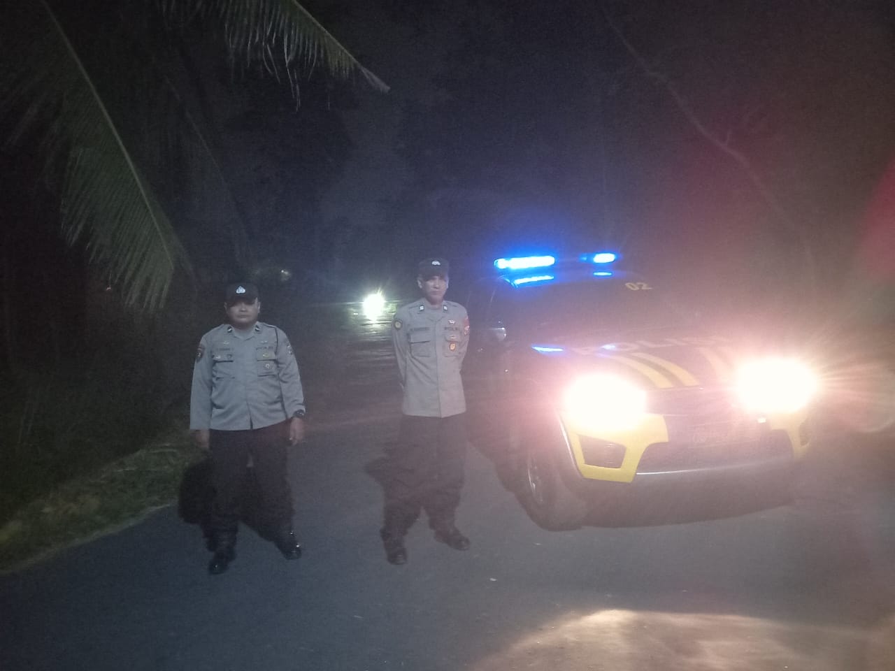 Patroli Blue Light Polsek Tempeh Intensifkan Pengamanan Perbatasan Jokarto–Tumpeng untuk Cegah Kejahatan 3C