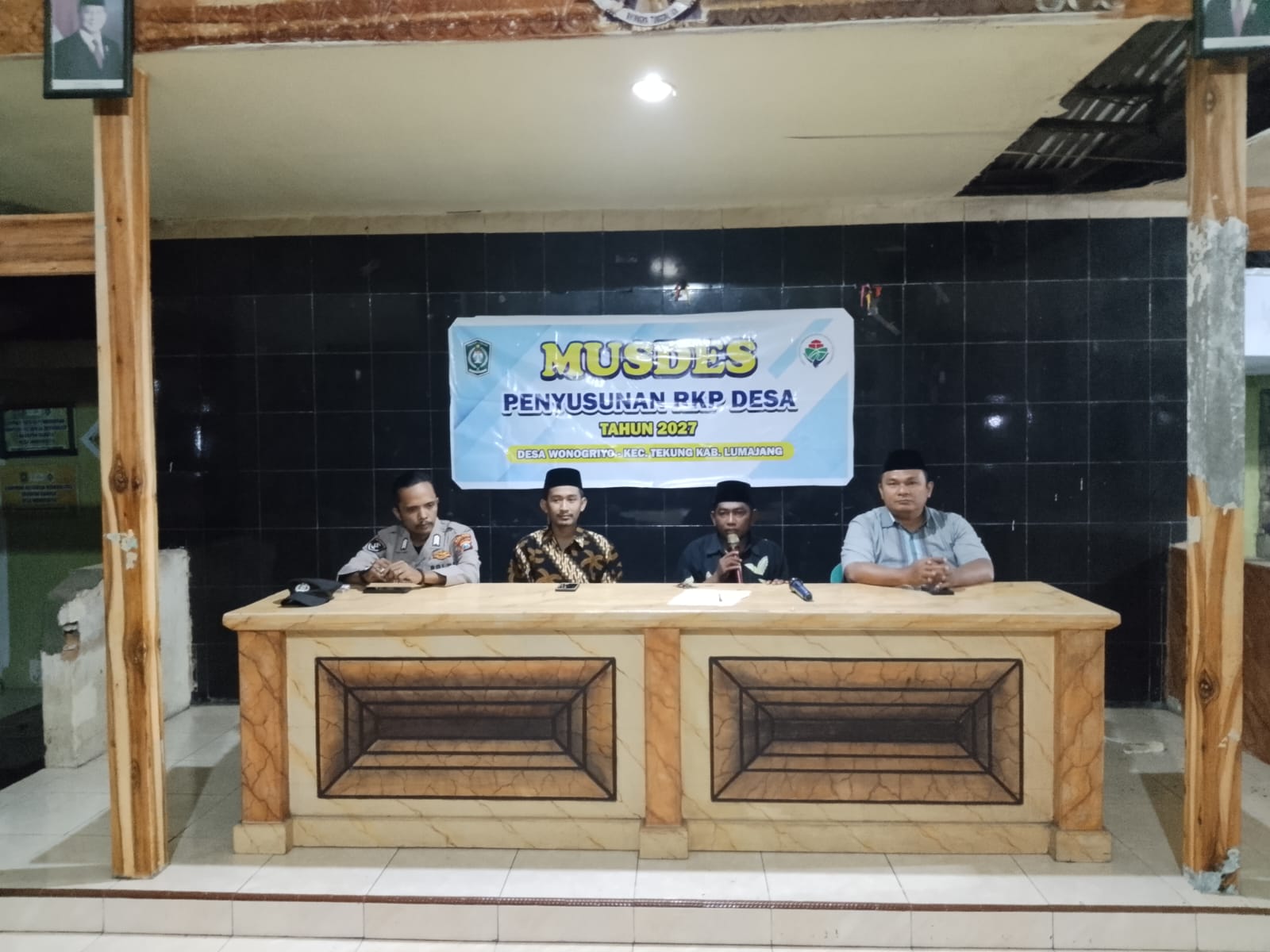 Bhabinkamtibmas Polsek Tekung Hadiri Musdes Penyusunan RKPDes 2027-2028, Perkuat Sinergi Warga dalam Pembangunan Desa