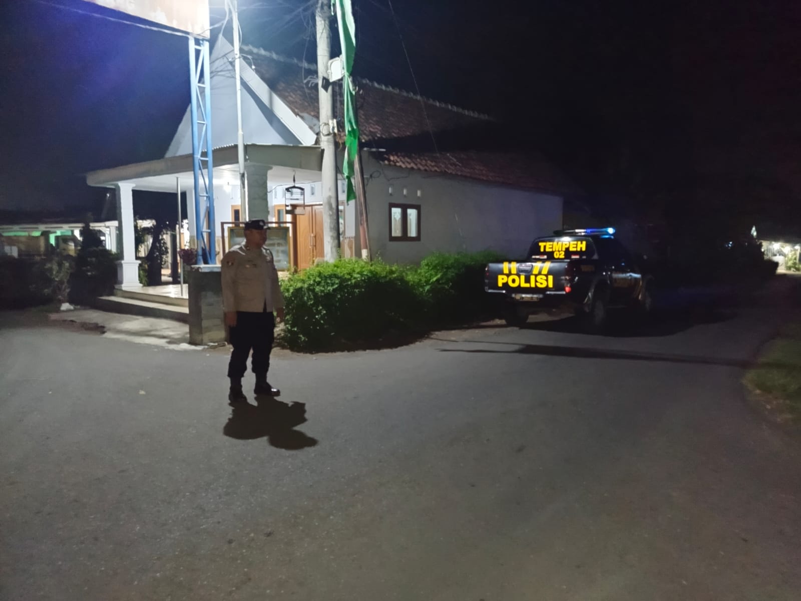 Patroli Strong Point Polsek Tempeh Tingkatkan Pengamanan Perbatasan Desa Pandanarum–Tempeh Kidul untuk Cegah Potensi Gangguan Kamtibmas