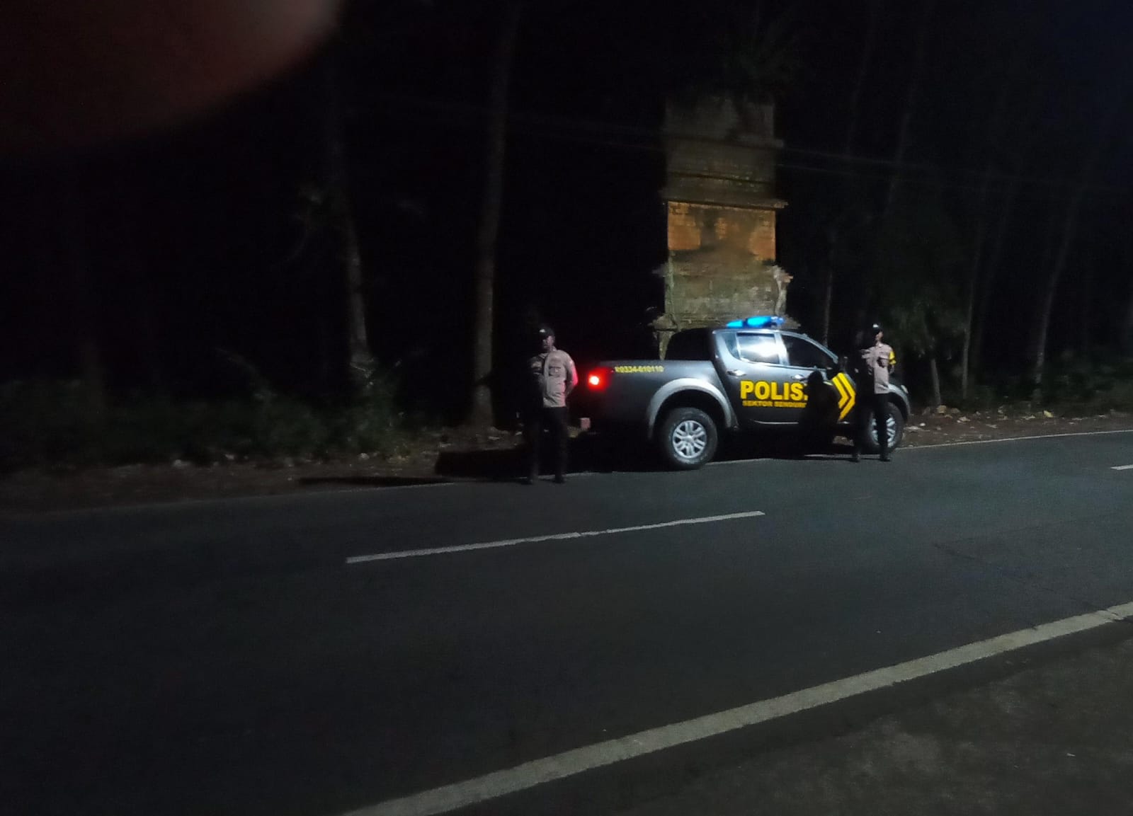 Antisipasi 3C, Polsek Senduro laksanakan patroli perbatasan wilayah.