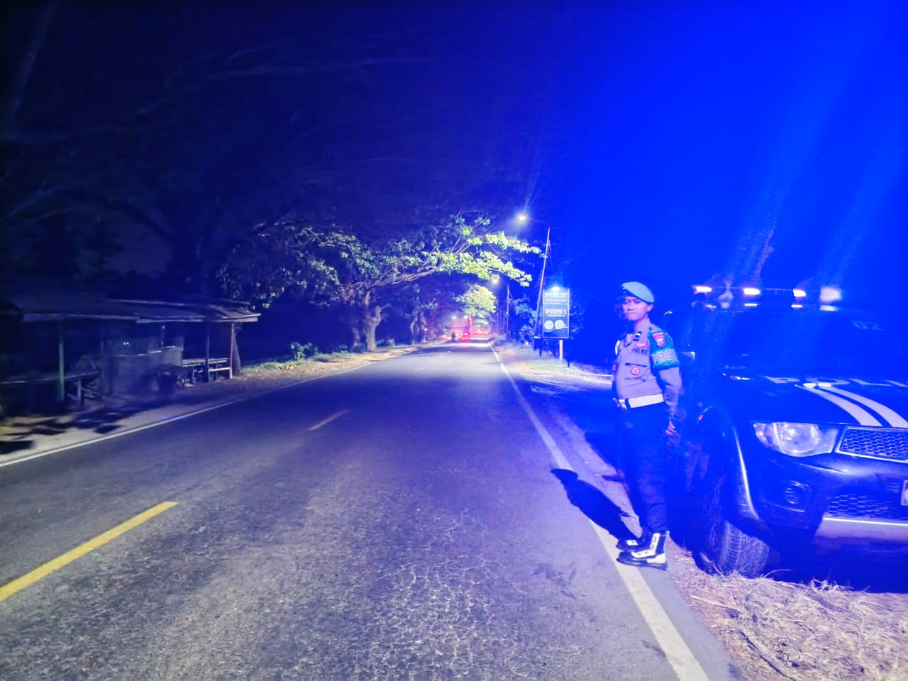 Patroli Blue Light Polsek Jatiroto Hadirkan Rasa Aman, Pengguna Jalan Merasa Terlindungi