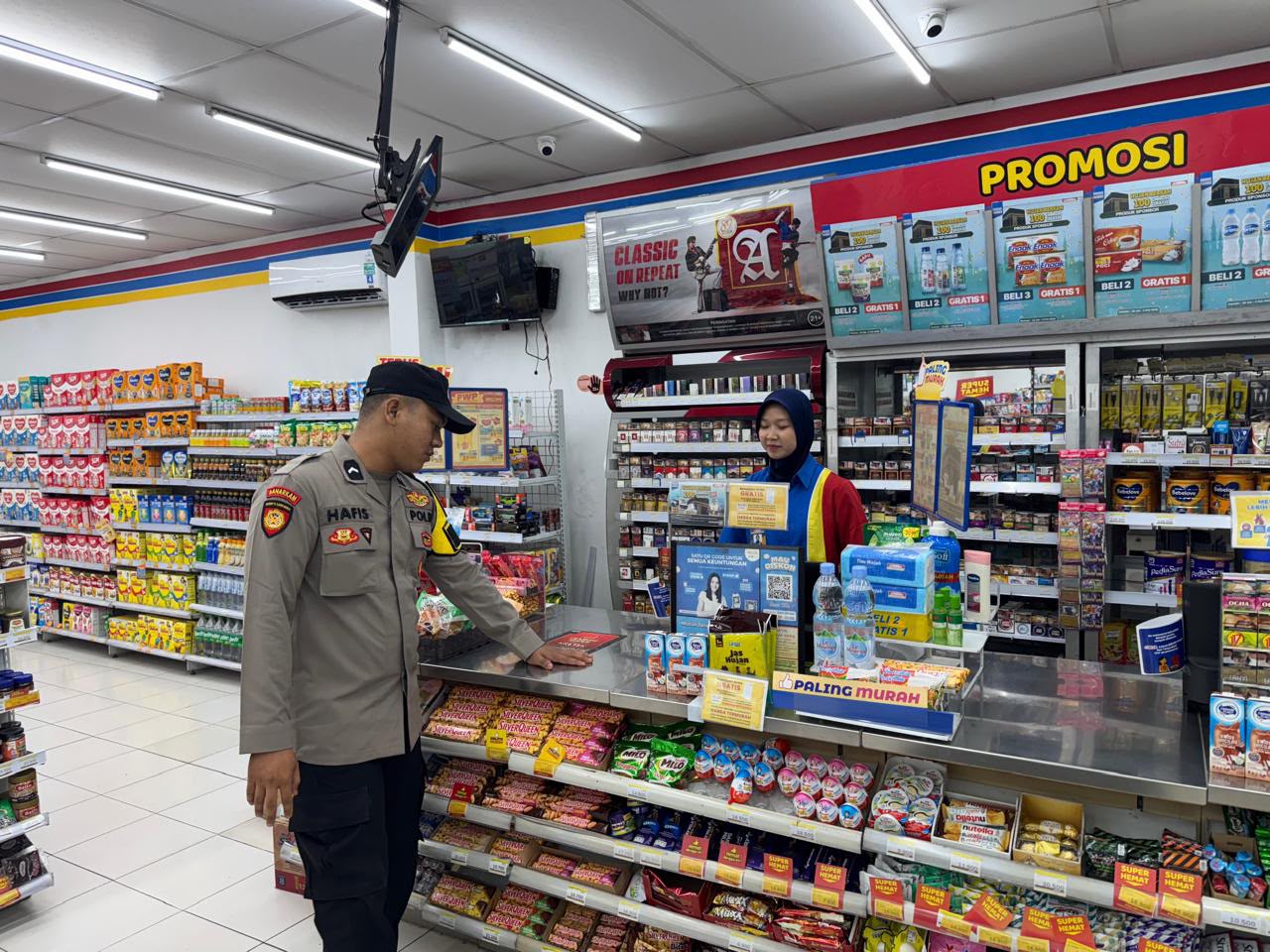 Patroli Kawasan Pertokoan Minimarket Antisipasi 3C dan Penyebaran Uang Palsu