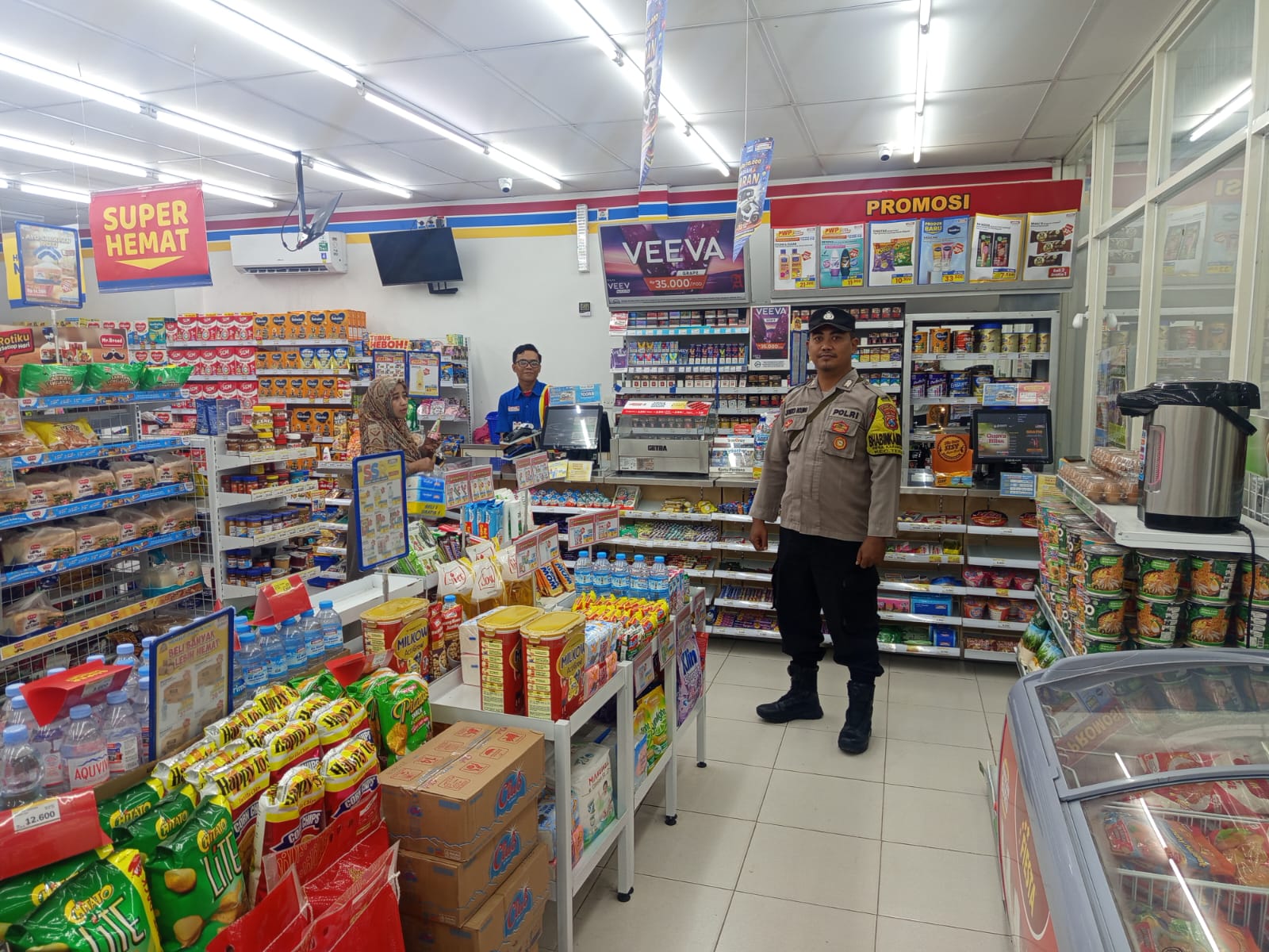 PROGRAM "POLISI KETOK"DENGAN CARA PATROLI ANTISIPASI 3C DI PERTOKOAN DALAM RANGKA HARKAMTIBMAS YANG KONDUSIF.